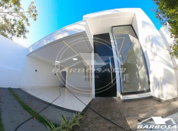 Casa · 300m² · 3 Quartos · 4 Vagas · Casa com piscina para venda em Caldas Novas