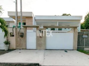 Foto 01 · Casa de 4 quartos e 3 suítes à venda em Cafubá, Niterói-RJ: 222,00m² e 2 vagas de garagem. Confira!