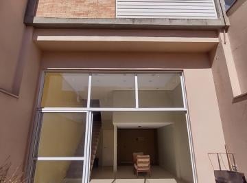 Foto 01 · Sobrado três suítes e tres vagas ,seminovo na Vila Mariana