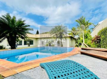 med_77805a56076358acc520df766937adc1.jpeg · Vendo casa no condomínio Jardim Acapulco!!!
