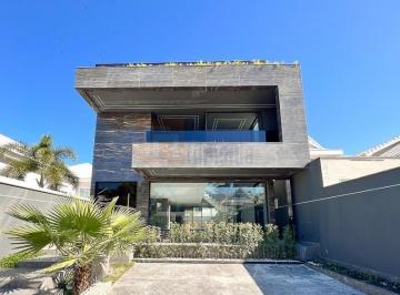 Foto 01 · Casa Triplex à Venda Condomínio Riviera Del Sol Recreio dos Bandeirantes de 500m² Área Construída e 