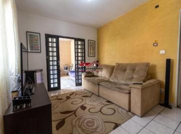 Foto 02 · Casa espaçosa e versátil na Vila Yara - Osasco ao lado do portão do Bradesco Matriz- Osasco.
