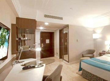 Apartamento · 32m² · 1 Quarto · 1 Vaga · Apartamento em Alphaville totalmente mobiliado à venda.