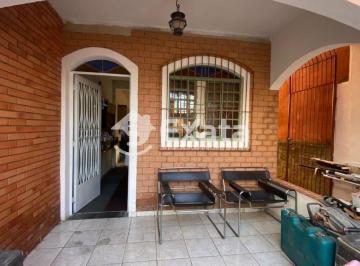 Casa · 122m² · 2 Quartos · 2 Vagas · Sobrado para venda no Jardim Josane