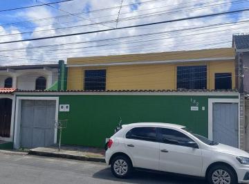 pciax0g2yti0mjy5mwuxyjk4_md · Casa livre 2/4 à venda com 274,40 m², reformada, cobertura livre - Plataforma