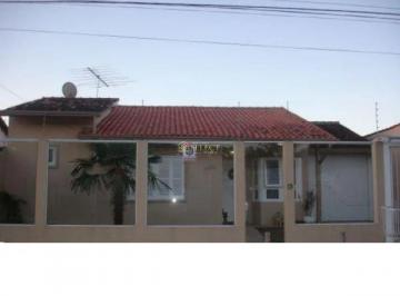 Casa · 120m² · 3 Quartos · 4 Vagas · Casa, Bairro Cinco Colonias