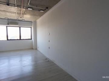 Comercial · 32m² · SALA COMERCIAL EM CONDOMÍNIO MAX PLAZA EM CANOAS