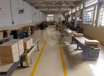 Área de Serviço · Prédio inteiro à venda em Vila bertioga - SP