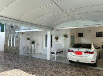 Foto 15 · Imperdível oportunidade de casa à venda em Salvador-BA, no bairro Piatã, com 5 quartos, 4 suítes e 2
