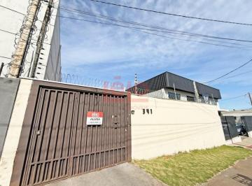 Casa · 132m² · 3 Quartos · 8 Vagas · Sobrado 03 quartos