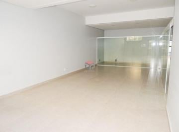 Comercial · 791m² · 3 Vagas · Galpão a venda com 791m² localizado no Bairro João Ramalho em Santo André/SP.