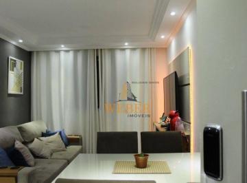 ee8c9add2cfce42ebda20b5968391e9b0a8fe1dd · Apartamento repleto de planejados