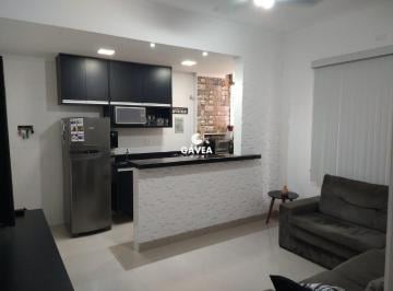 Apartamento · 62m² · 2 Quartos · Apartamento térreo reformado à venda – Centro de São Vicente