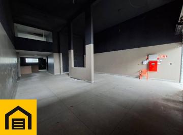 f73de52c995f167d16c35dd107aa3a77cee7d708 · Salão para alugar, 220 m² por R$ 8.060,00/mês - Centro - Ribeirão Pires/SP