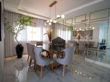 Casas de Condomínio à venda dependência de empregados com