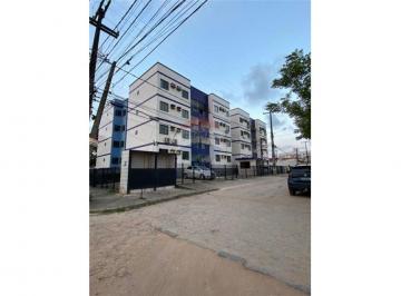 Apartamento · 64m² · 2 Quartos · Apartamento à venda em Candeias com 2 qtos, 1 vaga
