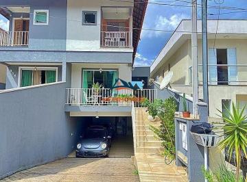 Foto 01 · Casa em Condomínio de Luxo em Cotia-SP, 3 Quartos, 1 Suíte, 2 Salas, 3 Banheiros, 4 Vagas de Garagem