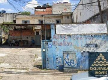 76cbe6acc16f79d7522787f783f723b71243ada2 · Terreno possui duas casas sendo ele de 380m², localizado em avenida