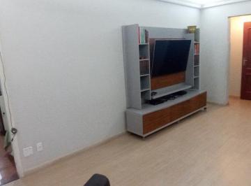 Apartamento · 110m² · 3 Quartos · 1 Vaga · Três dormitórios mobiliado. Prédio com elevador e portaria