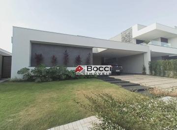 d49729b8503b6604eebeff9f480baaab73eee60a · Casa linda, com projeto diferenciado, piscina e 3 suítes no Eco Bella Vista!!!