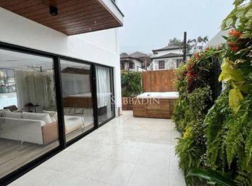 165b5c04fae3258aee1c90459431b49a3a9a29e9 · Casa com 3 dormitórios à venda, 224 m² por R$ 2.408.000,00 - Valparaíso - Petrópolis/RJ