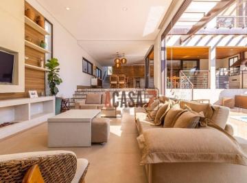 1725ef605eae85b261ccd87213d4f5c9ef7f4d1c · Casa à venda com 413 m², 3 suites e 6 vagas de garagem - Alphaville Nova Esplanada - Votorantim/SP