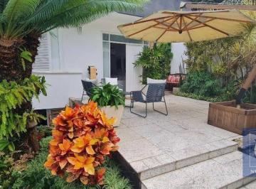 200e4481ef555265056e42c0c6379aa145fe4a9f · Casa com 3 dormitórios à venda por R$ 2.000.000,00 - São Francisco - Niterói/RJ
