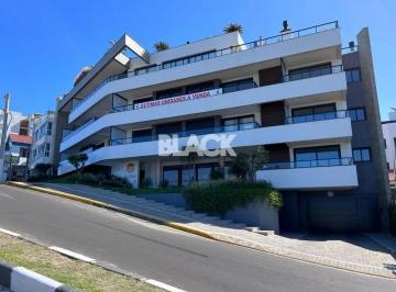 Apartamento · 151m² · 3 Quartos · 2 Vagas · EXCLUSIVE - Apartamento de 03 dormitórios de frente para o Mar