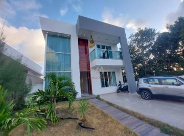 f7db80a57d33181a886705e36df864053b020114 · Casa de 248m2 com 4 Quartos em Condomínio no Altiplano