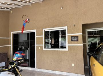 Casa de 3 quartos, Samambaia · Vendo excelente casa na Qr 408  Samambaia Norte 3 quartos 1 suíte 