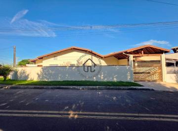 Casa · 150m² · 3 Quartos · 2 Vagas · Casa para locacao na João XXIII