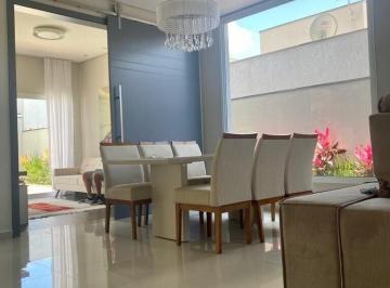 Casa · 246m² · 3 Quartos · 4 Vagas · Sobrado Alto Padrão para locação Condomínio Chácara Ondina