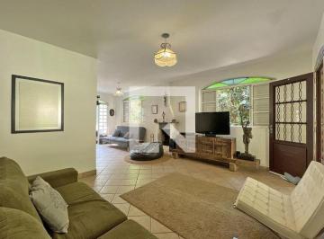 Casa de 3 quartos, Brumadinho · Casa à Venda - Retiro do Chalé, 3 Quartos,  500 m² - Brumadinho