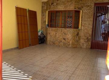 Casa · 150m² · 5 Quartos · 2 Vagas · CASA À VENDA