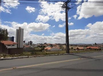 2b5cd025566ef16e3ccefc5391422050bd79fd45 · Terreno próximo ao Campinense Clube frente asfaltada