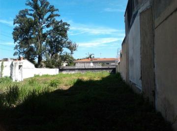 Terreno · 822m² · Estritamente residencial.
