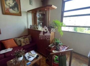 Apartamento · 121m² · 3 Quartos · Excelente apartamento no Flamengo com três quartos sendo uma suíte