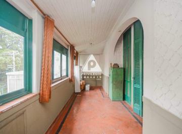 quarto 3 - suíte varanda · Incrível Casa em Santa Teresa. Perto ao Largo dos Guimarães.