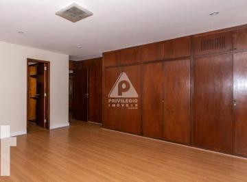 Apartamento · 700m² · 4 Quartos · Cobertura Duplex 4 quartos na Urca disponível para Venda na Privilégio Imóveis.