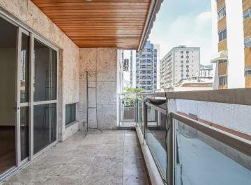 VARANDA · Apartamento à venda na Tijuca, com 4 quartos e 3 vagas na escritura. Localização privilegiada! Melho