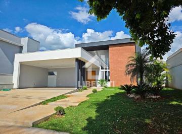 e0a7fd2e4d3abe9b8070587b3be4e6e9fb5a6236 · Casa em Boituva, Condomínio Portal das Estrelas, 3 suítes