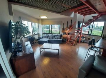 Apartamento · 83m² · 1 Quarto · 2 Vagas · Loft mobiliado com 2 vagas de garagem, no bairro Três Figueiras