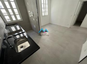 Foto 02 · Excelente apartamento de 1 quarto, 32 m², para locação no Condomínio 23 Paysandu, no Flamengo.