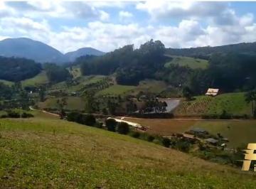 Foto 01 · TERRENO COM VISTA PARA A PEDRA AZUL E FORNO GRANDE