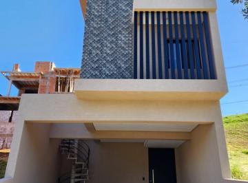 Casa · 143m² · 3 Quartos · 4 Vagas · Condomínio Terra Nobre II Granja Viana - Casa a venda em Condomínio