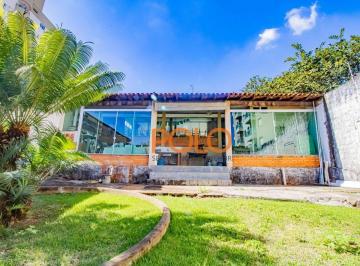 913cd4ed4a7ca877235671ba47e8d7165b8d7b2d · Casa à venda no Saraiva em Uberlândia