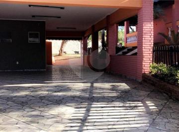 Imagem Principal · Casa à Venda – Amplo Terreno com Duas Casas