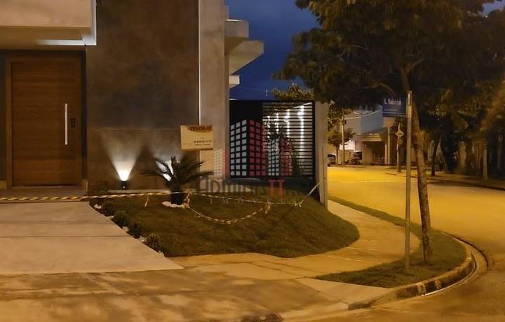 Casas Casa de Condomínio com Pé direito elevado à venda em Sorocaba - SP -  Imovelweb