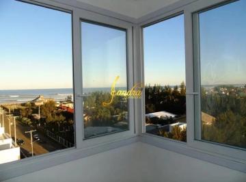 Apartamento · 200m² · 5 Quartos · 2 Vagas · Apartamento Navegantes, com 05 suítes com vista panorâmica
