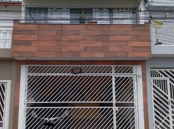 Casa · 227m² · 4 Quartos · 2 Vagas · Sobrado á venda com edícula 2 casas individuais com duas vagas de garagem.